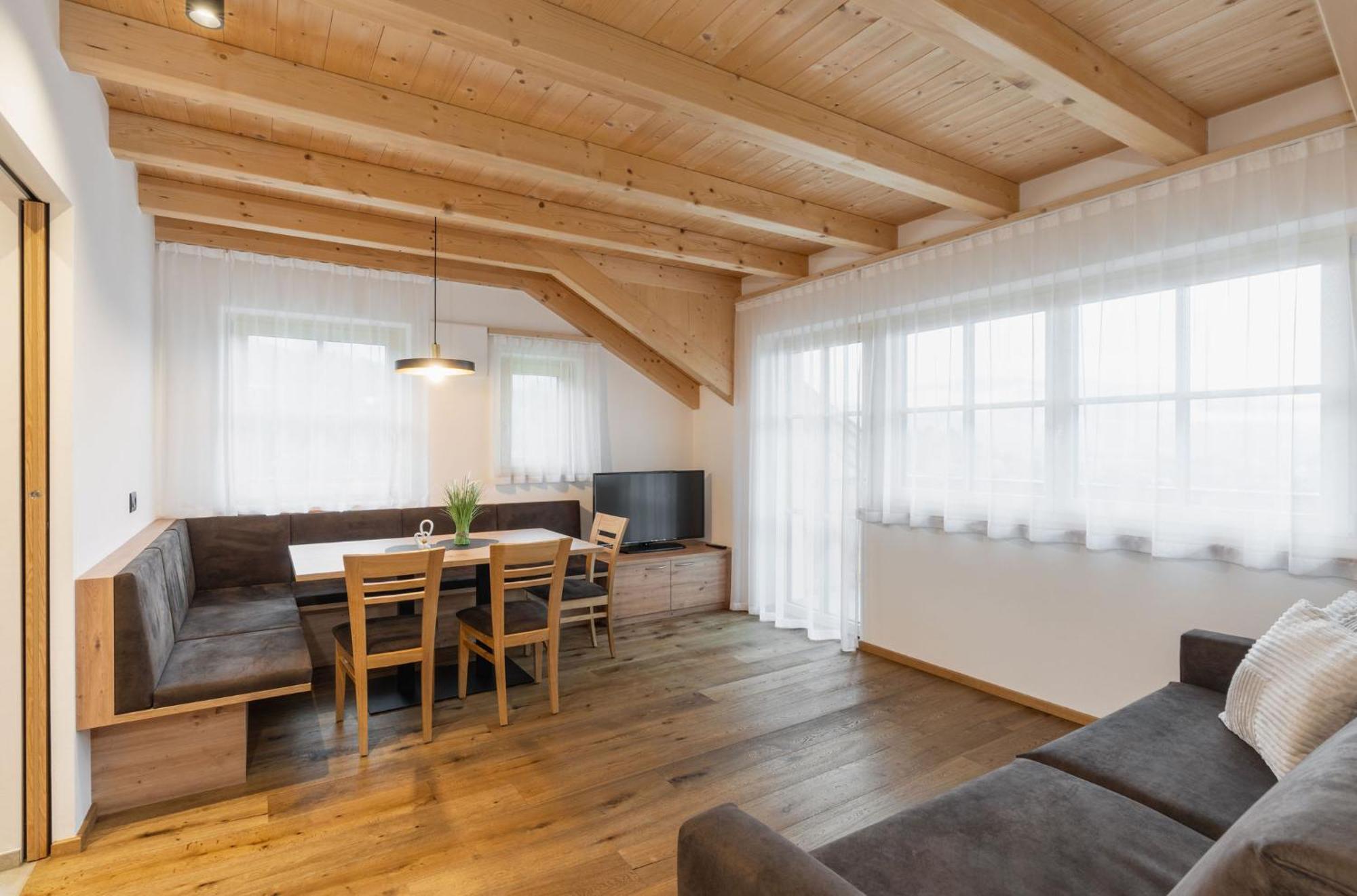 App Mittermairhof Apartman Riscone Kültér fotó